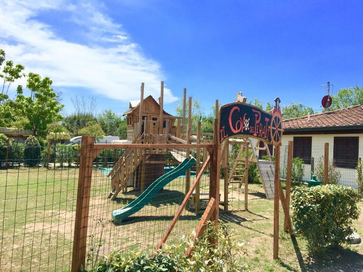 Chalets Tuscany Виареджо Екстериор снимка